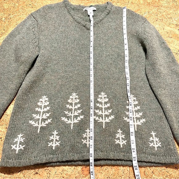 Eddie Bauer Green Wool Fair Isle Embroidery Chunky Knit V-Neck Sweater Sz L - Picture 14 of 15